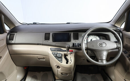 Toyota ISis I, 2006 год, 839 000 рублей, 13 фотография