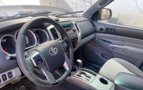 Toyota Tacoma III, 2011 год, 3 500 000 рублей, 7 фотография