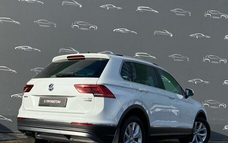 Volkswagen Tiguan II, 2017 год, 2 998 500 рублей, 2 фотография