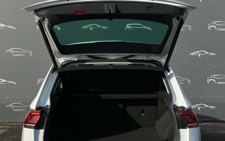 Volkswagen Tiguan II, 2017 год, 2 998 500 рублей, 15 фотография