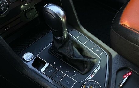 Volkswagen Tiguan II, 2017 год, 2 998 500 рублей, 18 фотография