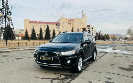 Mitsubishi Outlander III рестайлинг 3, 2012 год, 1 349 000 рублей, 2 фотография
