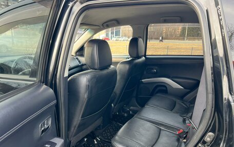 Mitsubishi Outlander III рестайлинг 3, 2012 год, 1 349 000 рублей, 11 фотография