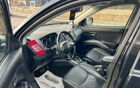 Mitsubishi Outlander III рестайлинг 3, 2012 год, 1 349 000 рублей, 10 фотография