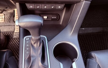 KIA Sportage IV рестайлинг, 2018 год, 2 860 000 рублей, 13 фотография