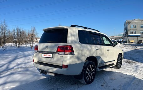 Toyota Land Cruiser 200, 2017 год, 7 150 000 рублей, 5 фотография