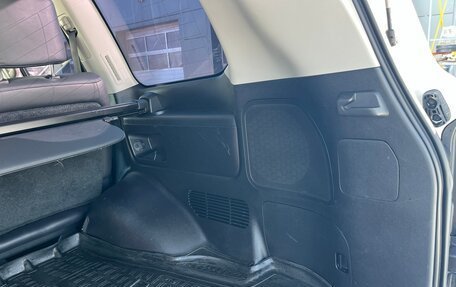 Toyota Land Cruiser 200, 2017 год, 7 150 000 рублей, 15 фотография