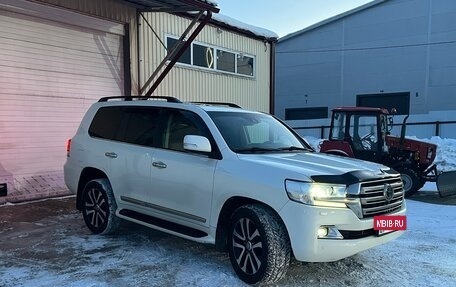 Toyota Land Cruiser 200, 2017 год, 7 150 000 рублей, 20 фотография