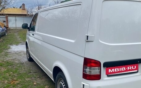 Volkswagen Transporter T5 рестайлинг, 2014 год, 1 850 000 рублей, 4 фотография