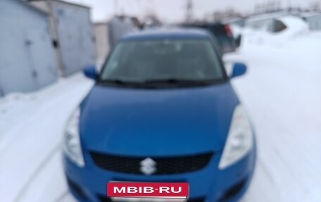 Suzuki Swift IV, 2011 год, 900 000 рублей, 3 фотография