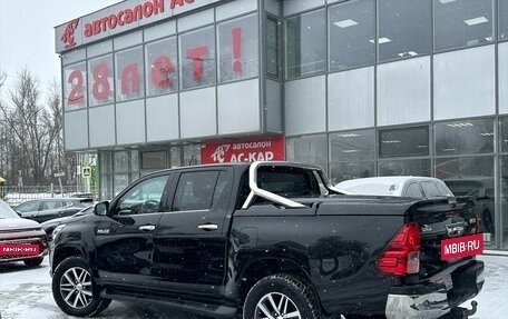 Toyota Hilux VIII, 2018 год, 4 390 000 рублей, 3 фотография