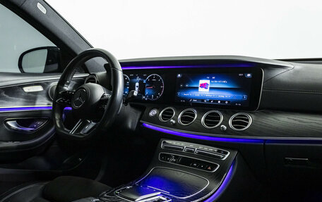 Mercedes-Benz E-Класс, 2020 год, 3 990 000 рублей, 9 фотография