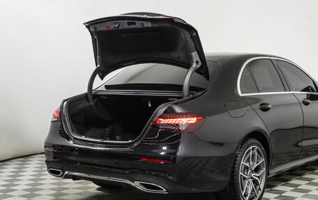 Mercedes-Benz E-Класс, 2020 год, 3 990 000 рублей, 18 фотография