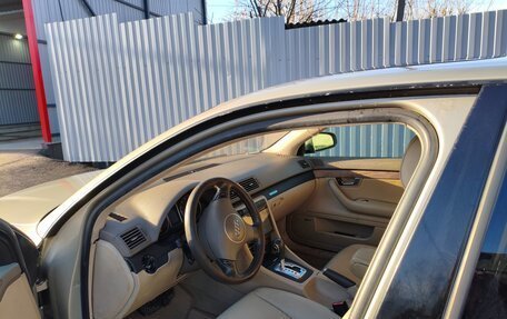 Audi A4, 2002 год, 650 000 рублей, 10 фотография