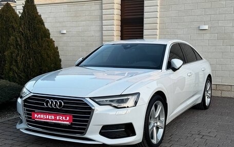Audi A6, 2021 год, 4 400 000 рублей, 15 фотография