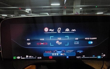 Mercedes-Benz E-Класс, 2024 год, 6 500 000 рублей, 10 фотография