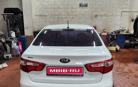 KIA Rio III рестайлинг, 2014 год, 800 000 рублей, 1 фотография