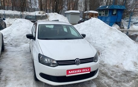 Volkswagen Polo VI (EU Market), 2011 год, 1 048 000 рублей, 1 фотография