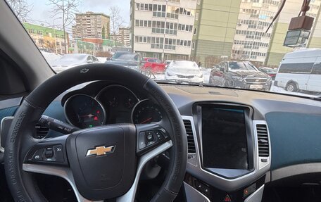 Chevrolet Cruze II, 2011 год, 740 000 рублей, 7 фотография