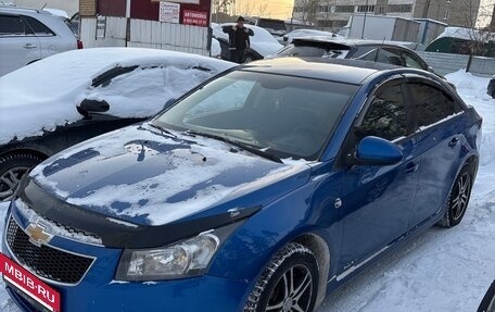 Chevrolet Cruze II, 2011 год, 740 000 рублей, 2 фотография