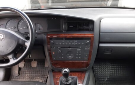 Opel Omega B, 2002 год, 411 000 рублей, 6 фотография