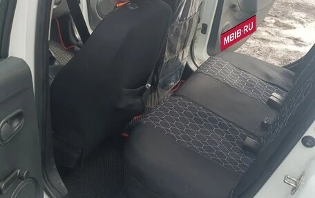 Renault Logan II, 2020 год, 800 000 рублей, 7 фотография