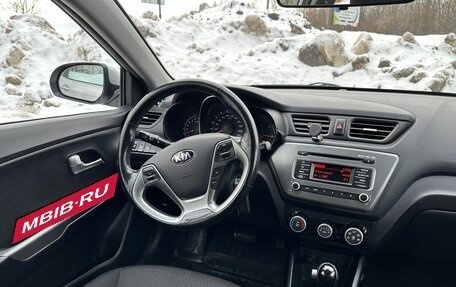 KIA Rio III рестайлинг, 2017 год, 1 000 000 рублей, 9 фотография