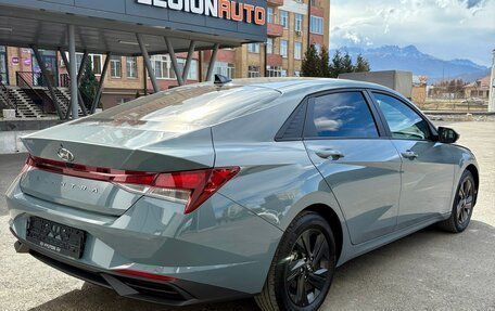 Hyundai Elantra, 2022 год, 1 799 000 рублей, 7 фотография