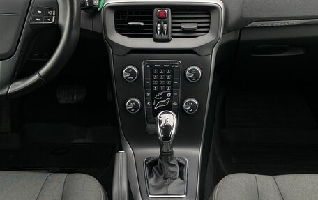 Volvo V40 Cross Country I, 2013 год, 1 200 000 рублей, 13 фотография