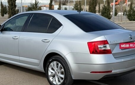 Skoda Octavia, 2018 год, 1 980 000 рублей, 5 фотография