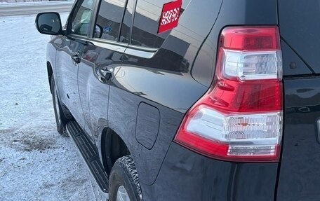 Toyota Land Cruiser Prado 150 рестайлинг 2, 2014 год, 2 990 000 рублей, 9 фотография