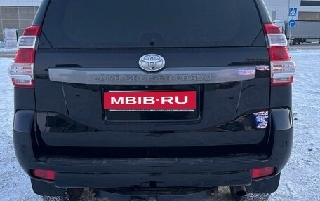 Toyota Land Cruiser Prado 150 рестайлинг 2, 2014 год, 2 990 000 рублей, 8 фотография