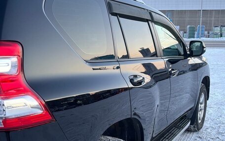 Toyota Land Cruiser Prado 150 рестайлинг 2, 2014 год, 2 990 000 рублей, 15 фотография