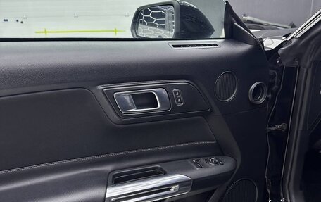 Ford Mustang VI рестайлинг, 2020 год, 3 500 000 рублей, 14 фотография