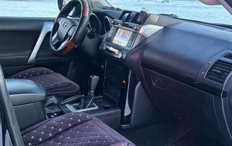 Toyota Land Cruiser Prado 150 рестайлинг 2, 2014 год, 2 990 000 рублей, 16 фотография