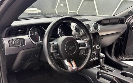 Ford Mustang VI рестайлинг, 2020 год, 3 500 000 рублей, 18 фотография