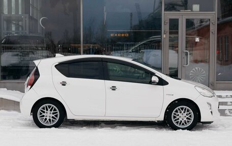 Toyota Aqua I, 2016 год, 1 000 000 рублей, 4 фотография