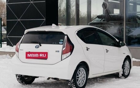 Toyota Aqua I, 2016 год, 1 000 000 рублей, 5 фотография