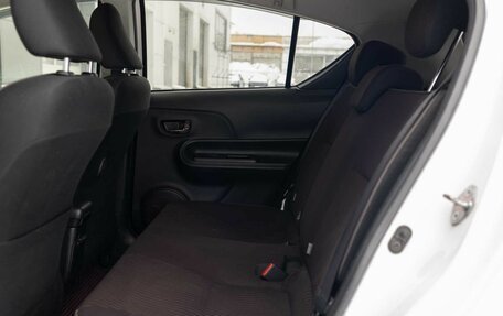 Toyota Aqua I, 2016 год, 1 000 000 рублей, 17 фотография