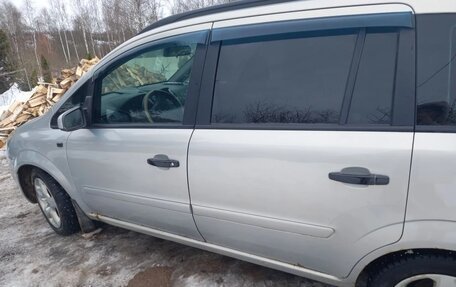 Opel Zafira B, 2006 год, 385 000 рублей, 6 фотография