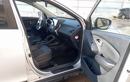 Hyundai ix35 I рестайлинг, 2013 год, 1 120 000 рублей, 6 фотография