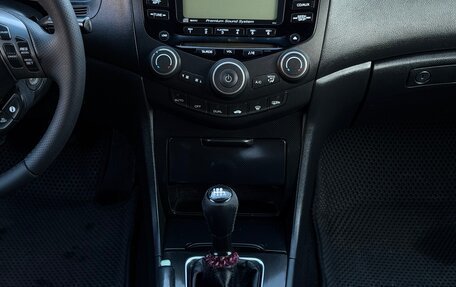 Honda Accord VII рестайлинг, 2007 год, 750 000 рублей, 13 фотография