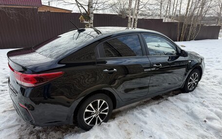 KIA Rio IV, 2017 год, 1 250 000 рублей, 10 фотография