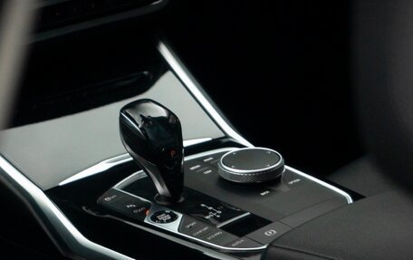 BMW 3 серия, 2019 год, 3 290 000 рублей, 14 фотография