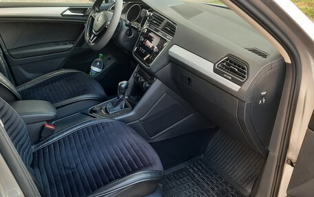 Volkswagen Tiguan II, 2017 год, 2 620 000 рублей, 11 фотография