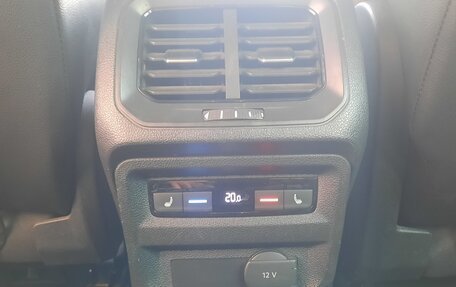 Volkswagen Tiguan II, 2017 год, 2 620 000 рублей, 16 фотография