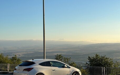 Opel Astra J, 2012 год, 995 000 рублей, 3 фотография