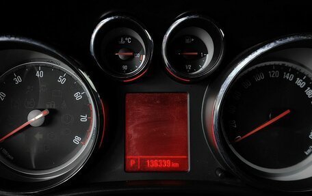 Opel Astra J, 2013 год, 897 000 рублей, 16 фотография