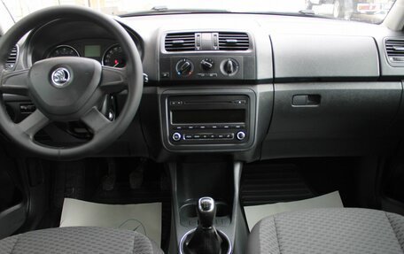 Skoda Fabia II, 2013 год, 516 000 рублей, 10 фотография