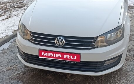 Volkswagen Polo VI (EU Market), 2015 год, 648 000 рублей, 1 фотография